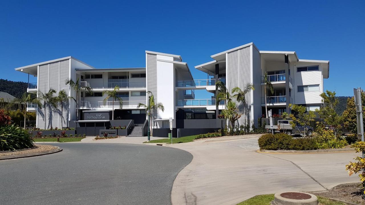 Harbour Cove Hotel Airlie Beach Bagian luar foto