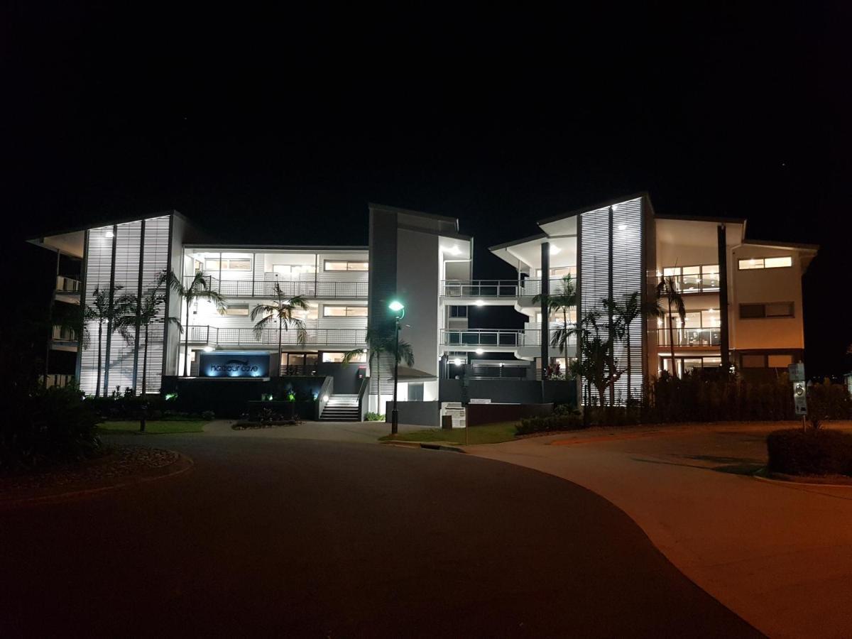 Harbour Cove Hotel Airlie Beach Bagian luar foto