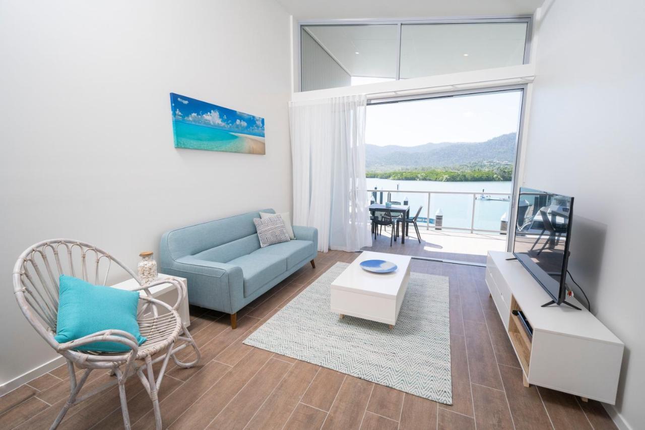 Harbour Cove Hotel Airlie Beach Bagian luar foto