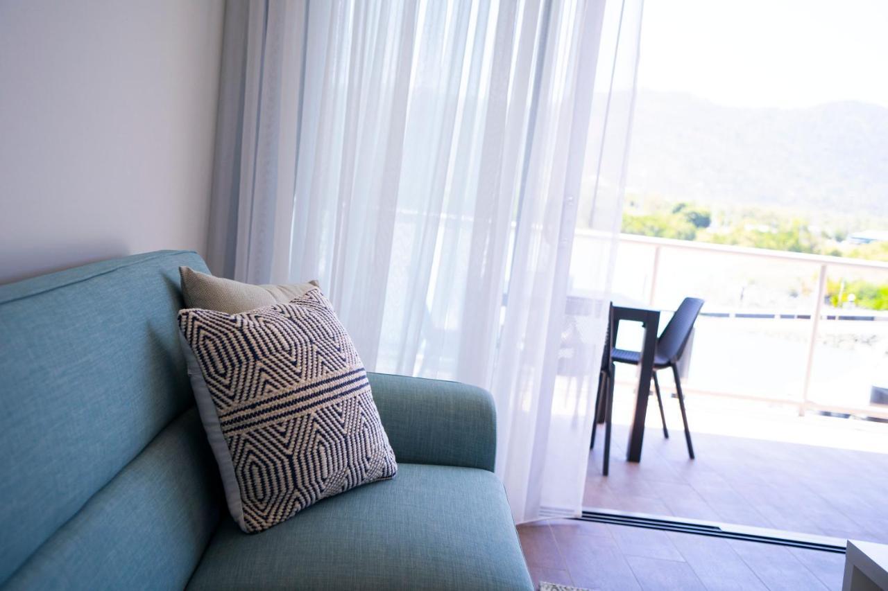 Harbour Cove Hotel Airlie Beach Bagian luar foto